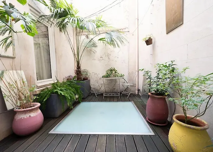 Appartement Spacious In Parijs